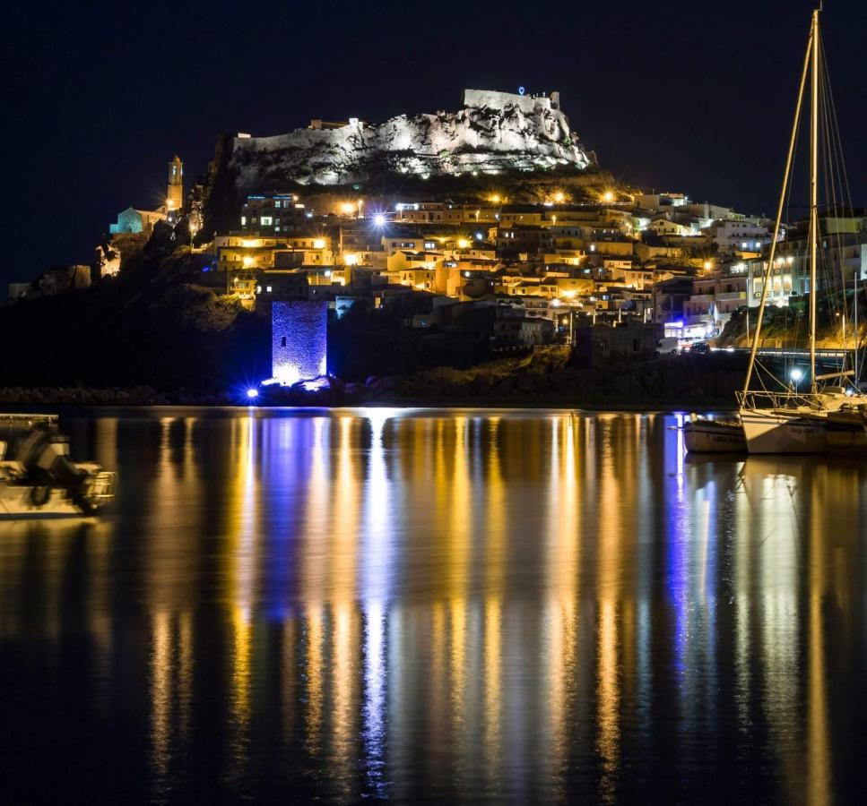 Bed and Breakfast La Casa Di Mannazzotta 1 Castelsardo Exterior foto